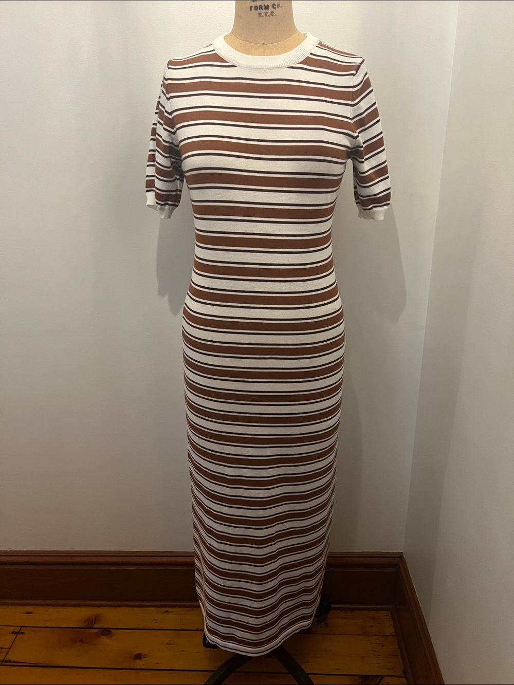Cream/Brown/Tan Striped Cotton Round Neck Short Sleeve Sweater Maxi Dress L